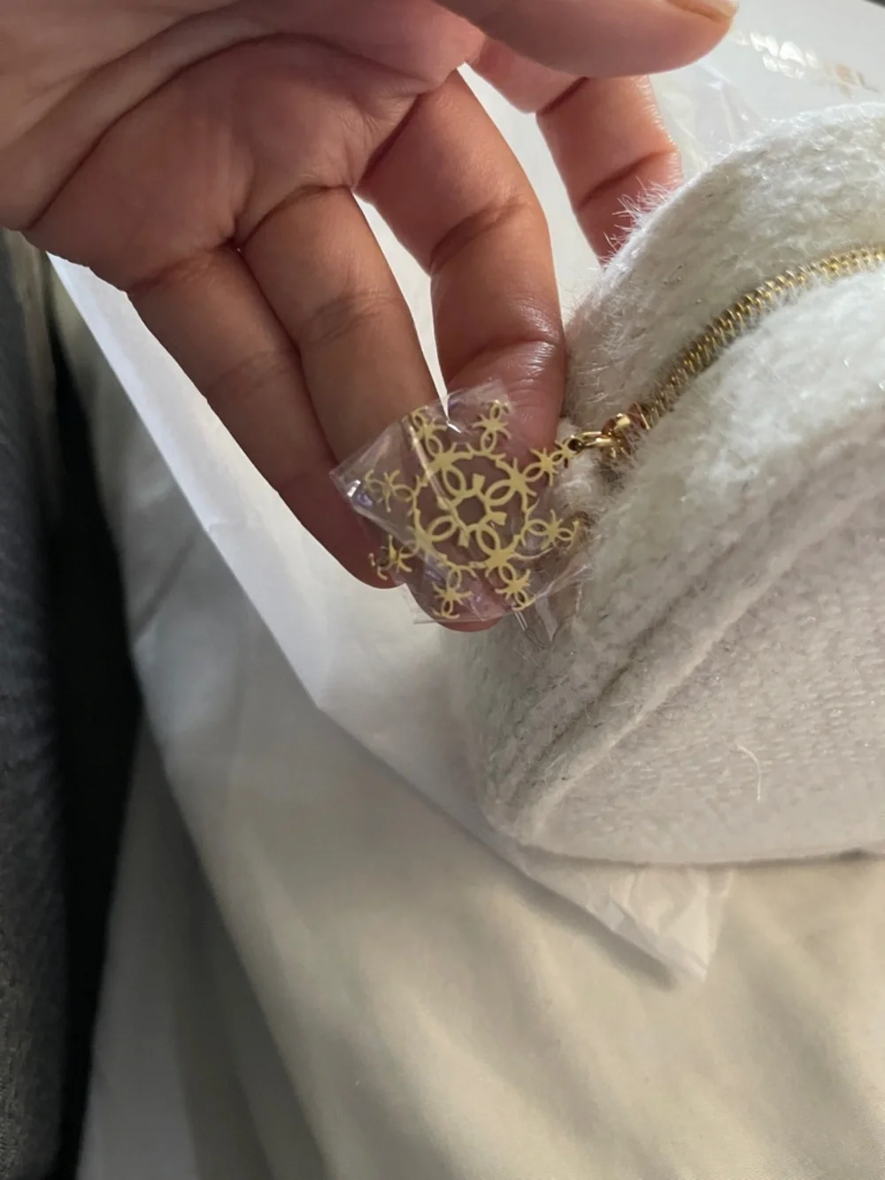 CHANEL White Bouclé Cosmetic Case with Gold Logo - Picture 2 of 5